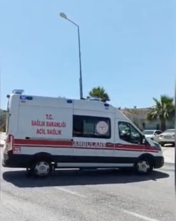 Muğla’da Trafik Kazası: Ani Fren Yapan Motosiklet Sürücüsü Yaralandı 3
